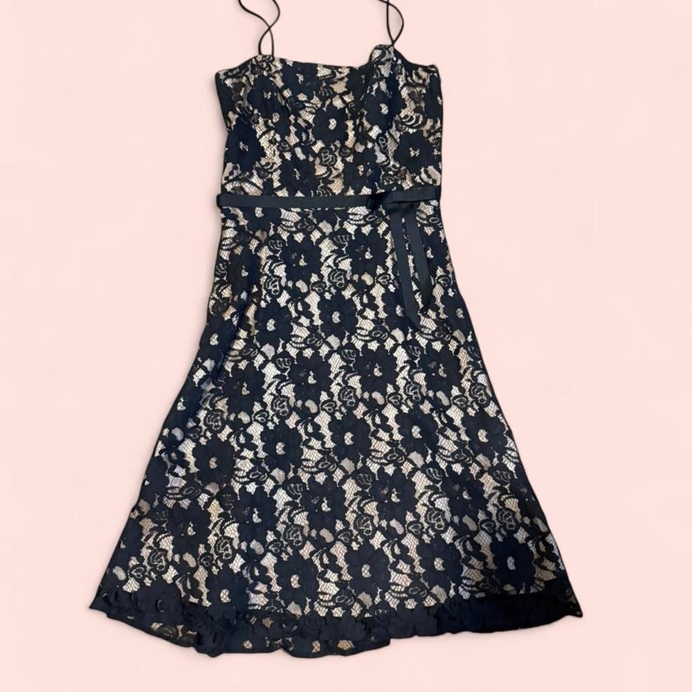 Vintage Y2K Laundry by Shelli Segal black lace party‎ dress with nude lining